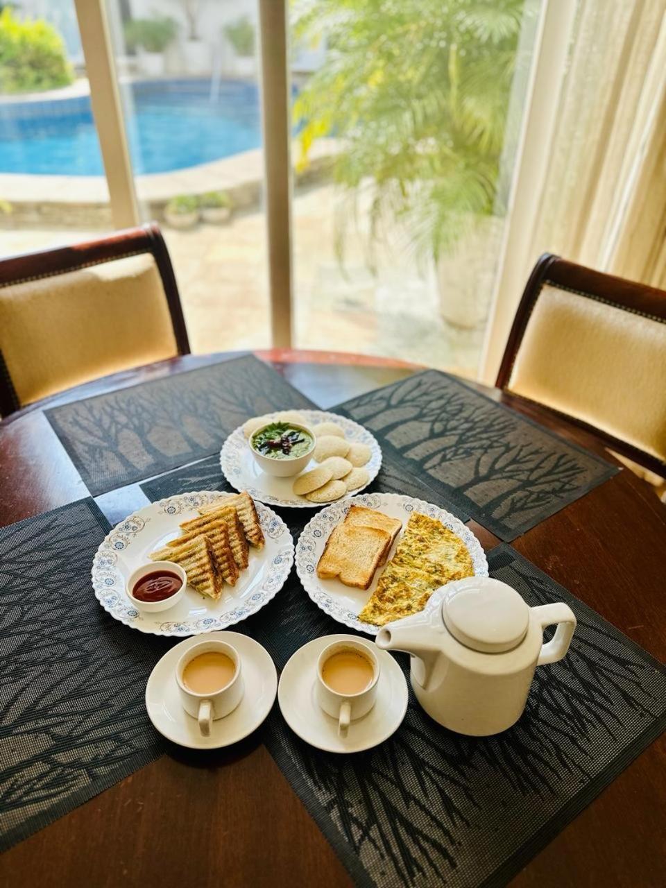 Villa M - Jia 4 Candolim Goa 3Bhk, Pool Facing, Near Beach, Free Breakfast, Free Wifi And Prime Location Aguada Екстериор снимка