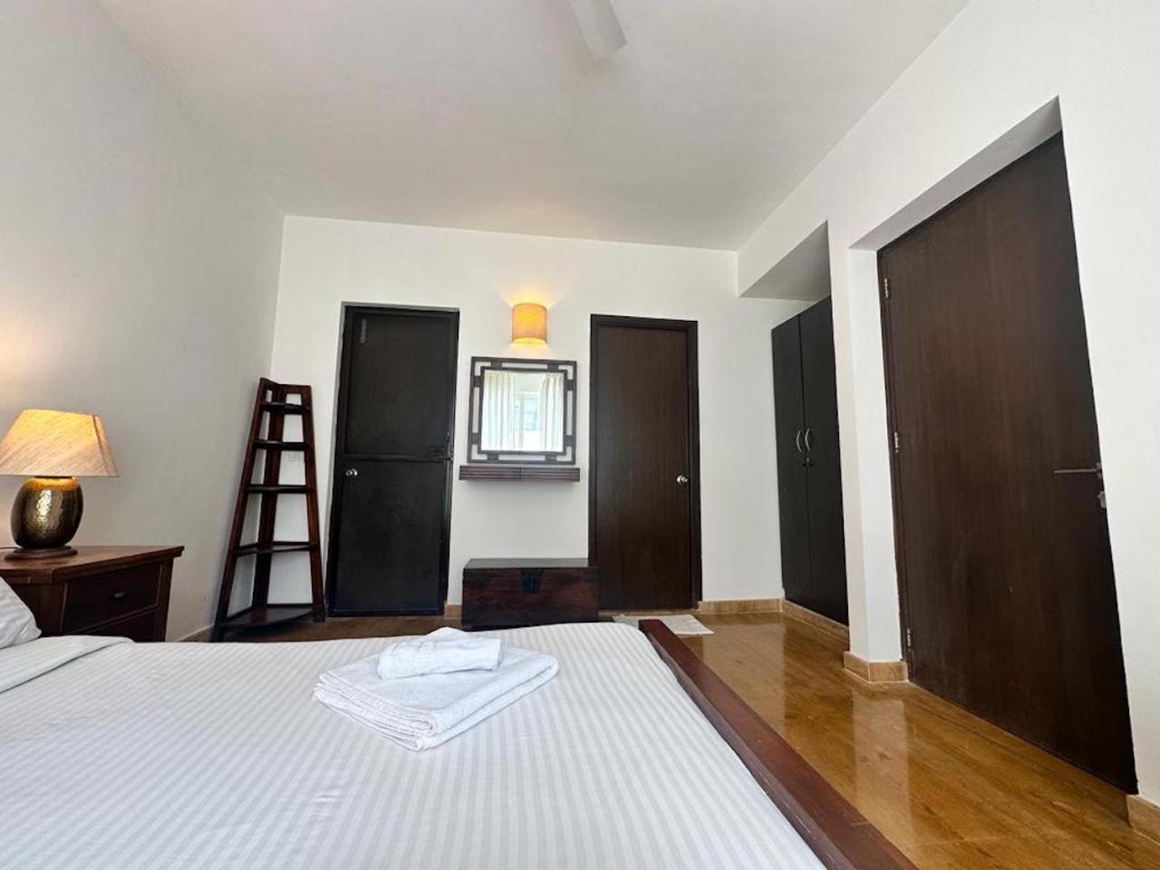 Villa M - Jia 4 Candolim Goa 3Bhk, Pool Facing, Near Beach, Free Breakfast, Free Wifi And Prime Location Aguada Екстериор снимка